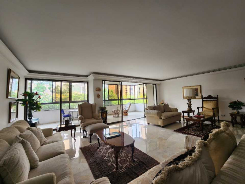 Apartamento En Venta - Santa Teresita, Cali