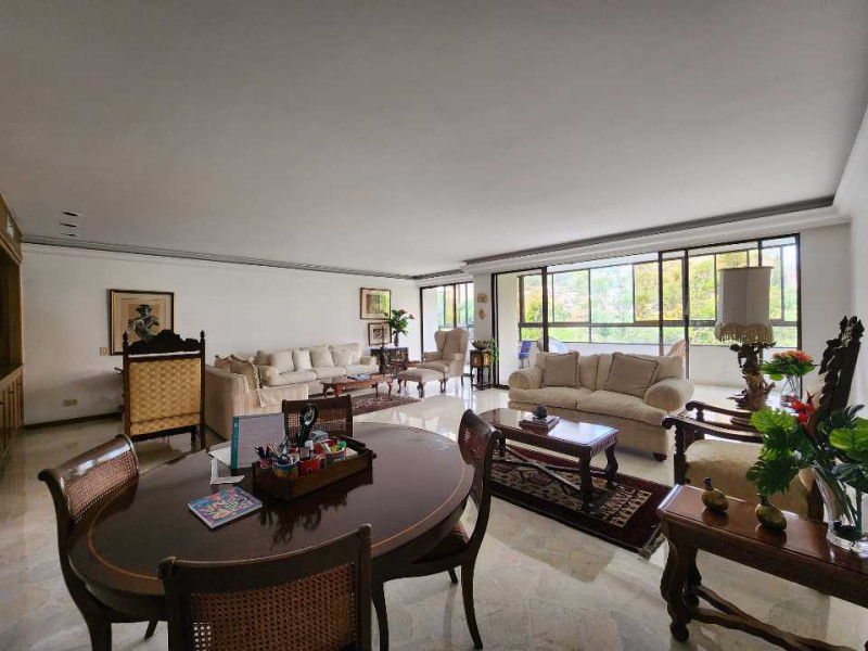 Apartamento En Venta - Santa Teresita, Cali