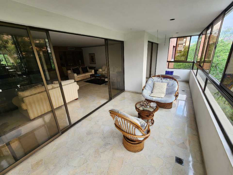 Apartamento En Venta - Santa Teresita, Cali