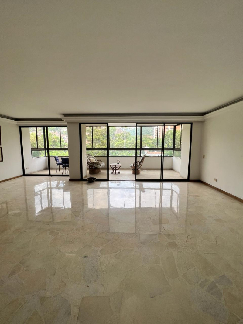 Apartamento En Venta - Santa Teresita, Cali