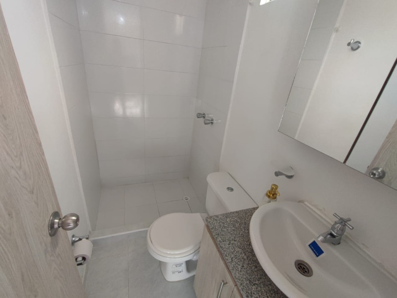 Apartamento En Venta - Ciudad Guabinas, Yumbo