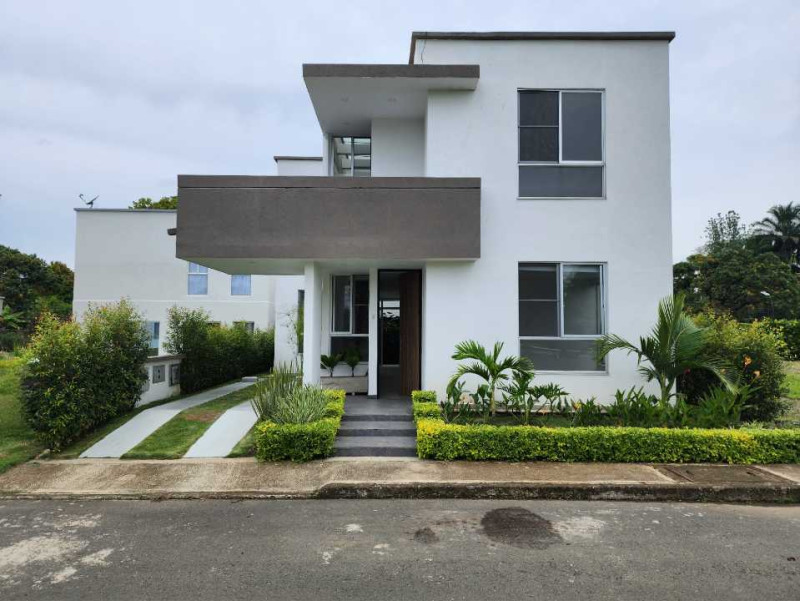 Casa Campestre En Venta - Jamundi - Potrerito, Jamundí