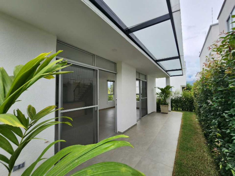 Casa Campestre En Venta - Jamundi - Potrerito, Jamundí