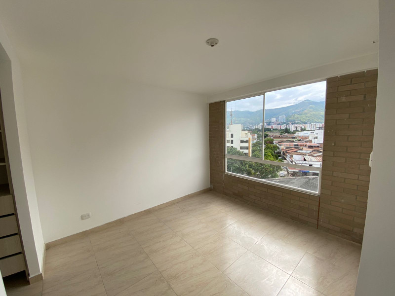 Apartaestudio En Venta - Urbanización La Flora, Cali