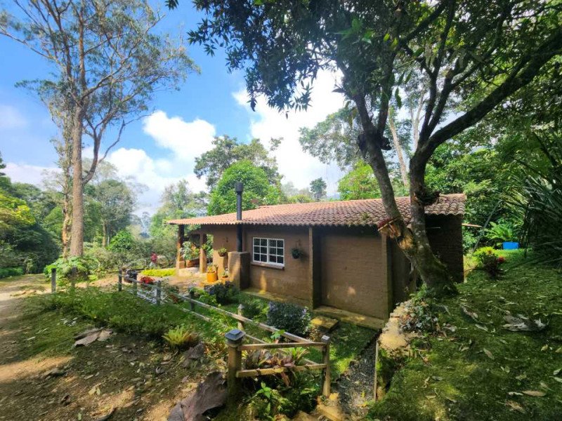Casa Campestre En Venta - Dapa, Cali