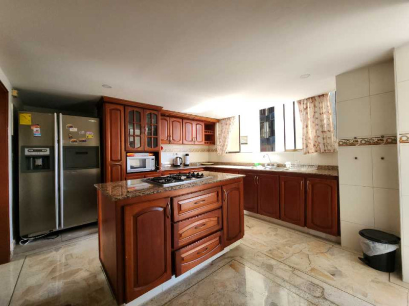 Apartamento En Venta - Camino Real - Los Fundadores, Cali