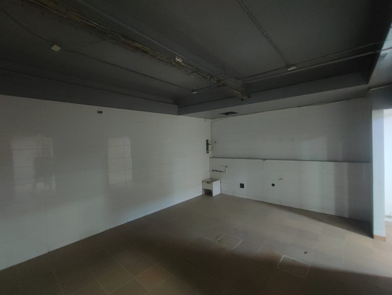 Local En Arriendo - Chipichape, Cali