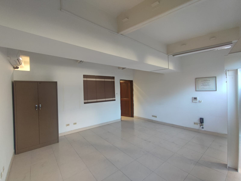 Local En Arriendo - Chipichape, Cali