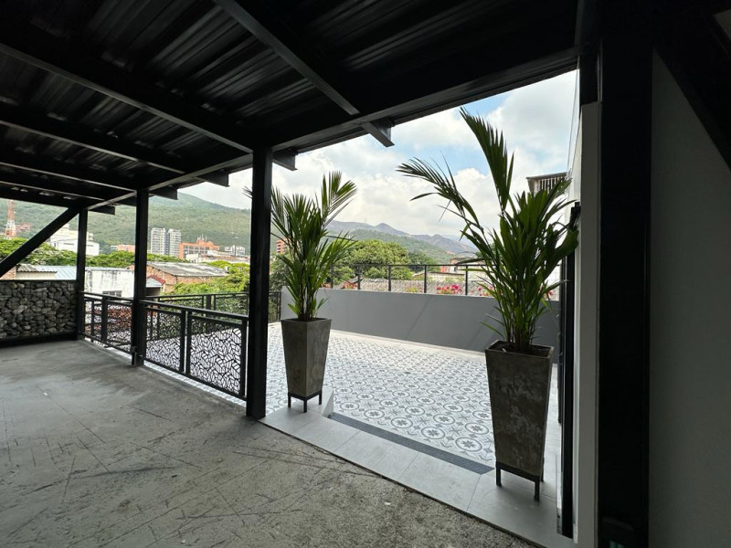 Local En Arriendo - San Vicente, Cali