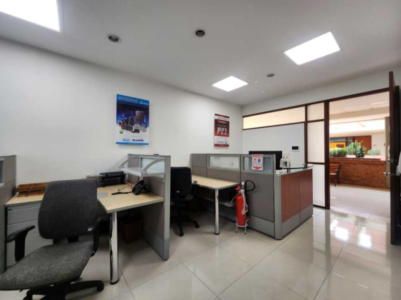 Oficina En Venta - Chipichape, Cali