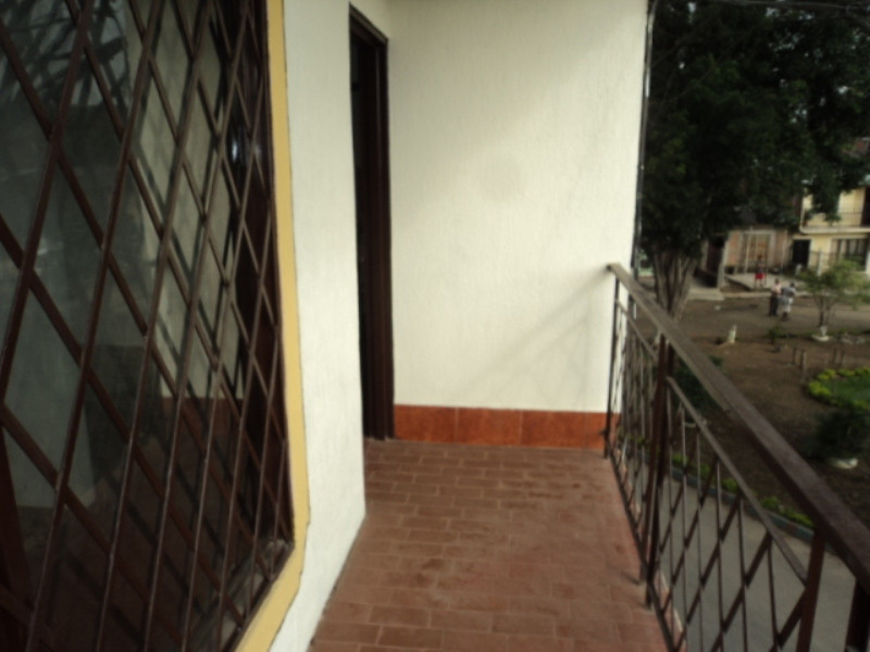 Edificio En Venta - Villa Del Lago, Cali