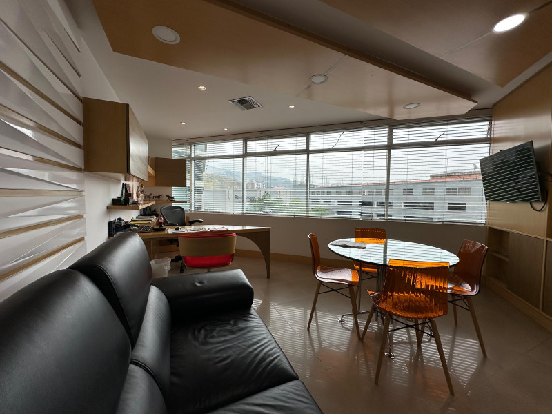 Oficina En Venta - Chipichape, Cali