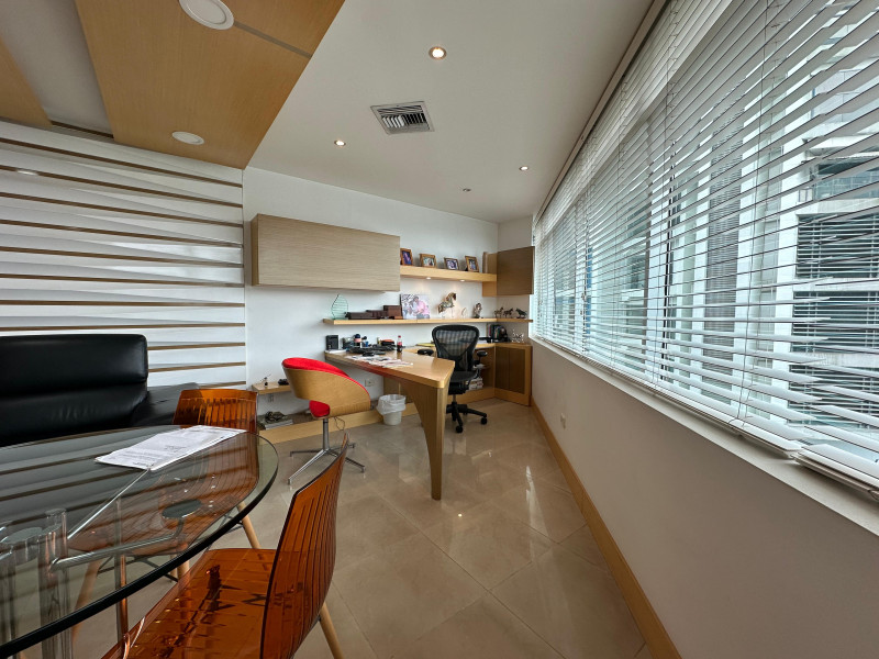 Oficina En Venta - Chipichape, Cali