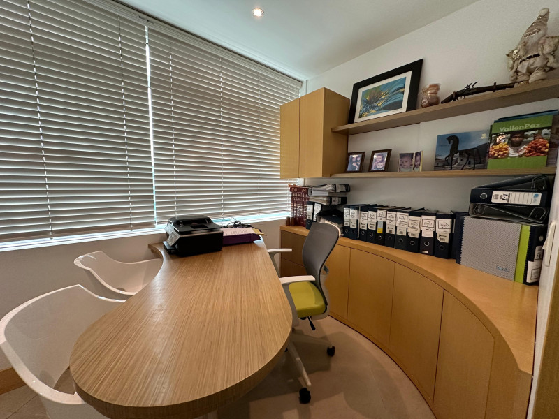 Oficina En Venta - Chipichape, Cali