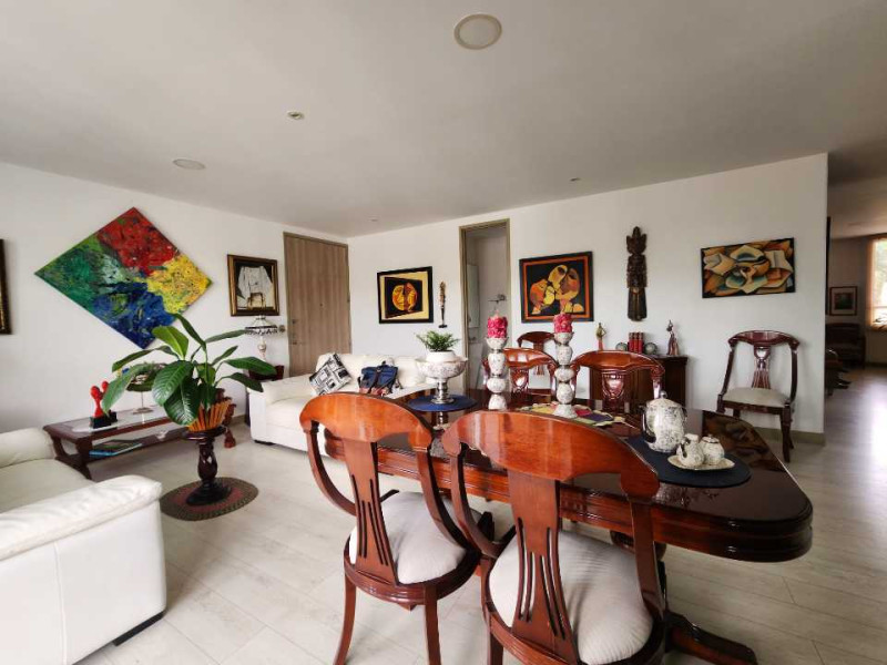 Apartamento En Venta - Santa Teresita, Cali