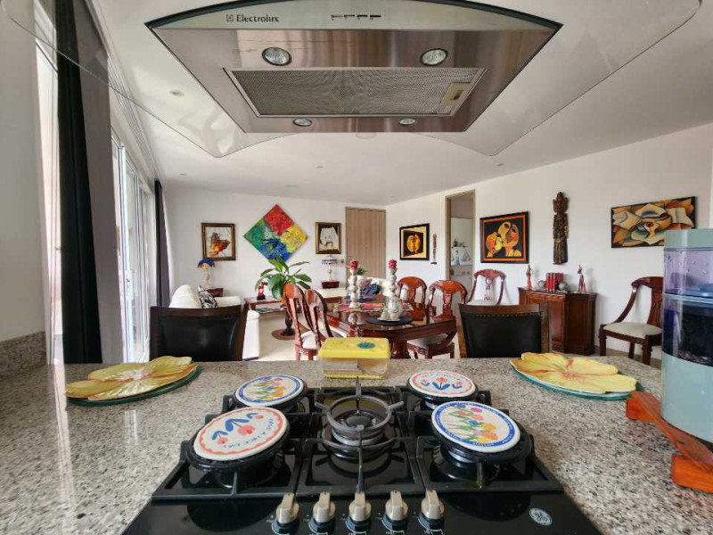 Apartamento En Venta - Santa Teresita, Cali