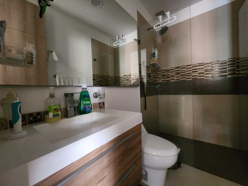 Apartamento En Venta - Santa Teresita, Cali