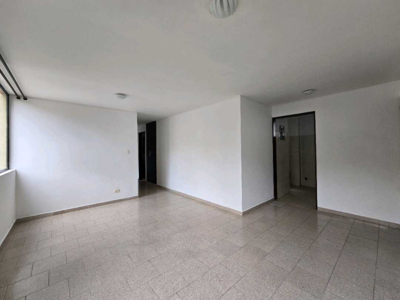 Apartamento En Venta - Santa Anita, Cali