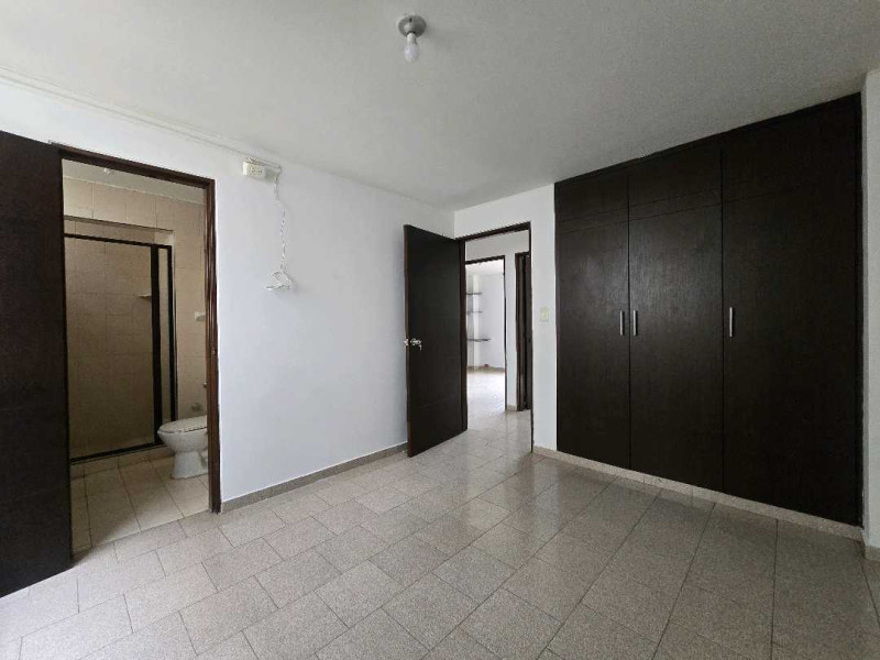 Apartamento En Venta - Santa Anita, Cali