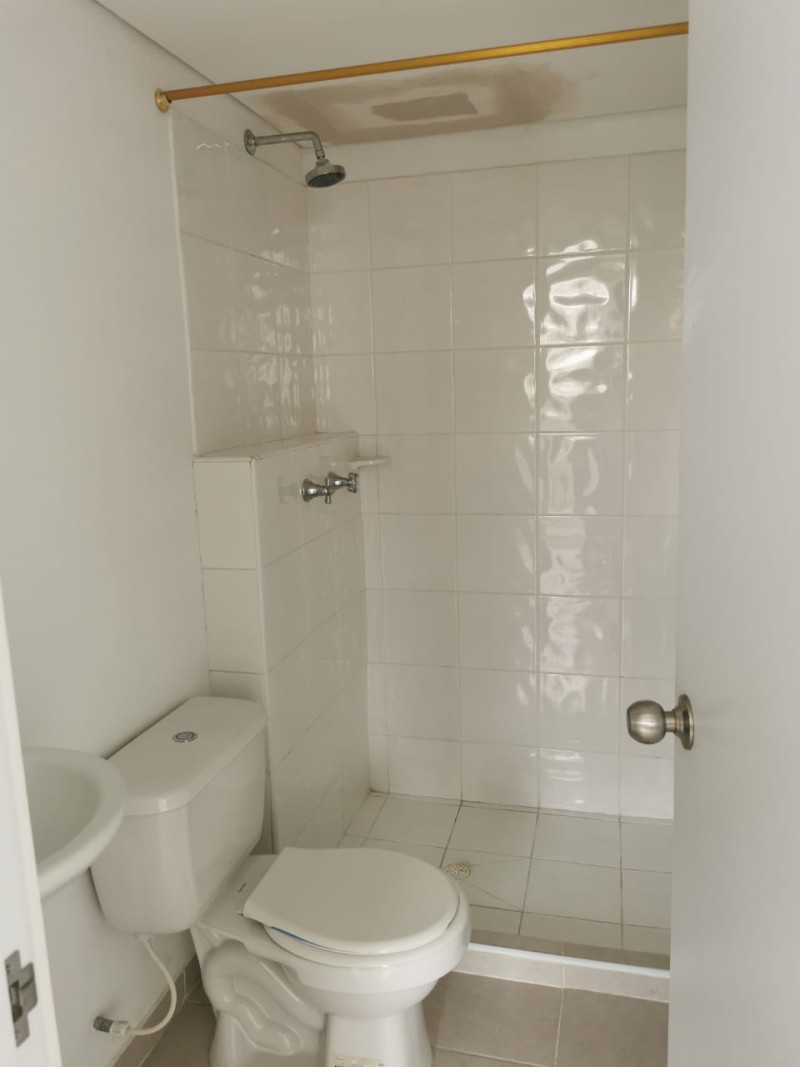 Apartamento En Arriendo - Ciudad Guabinas, Yumbo