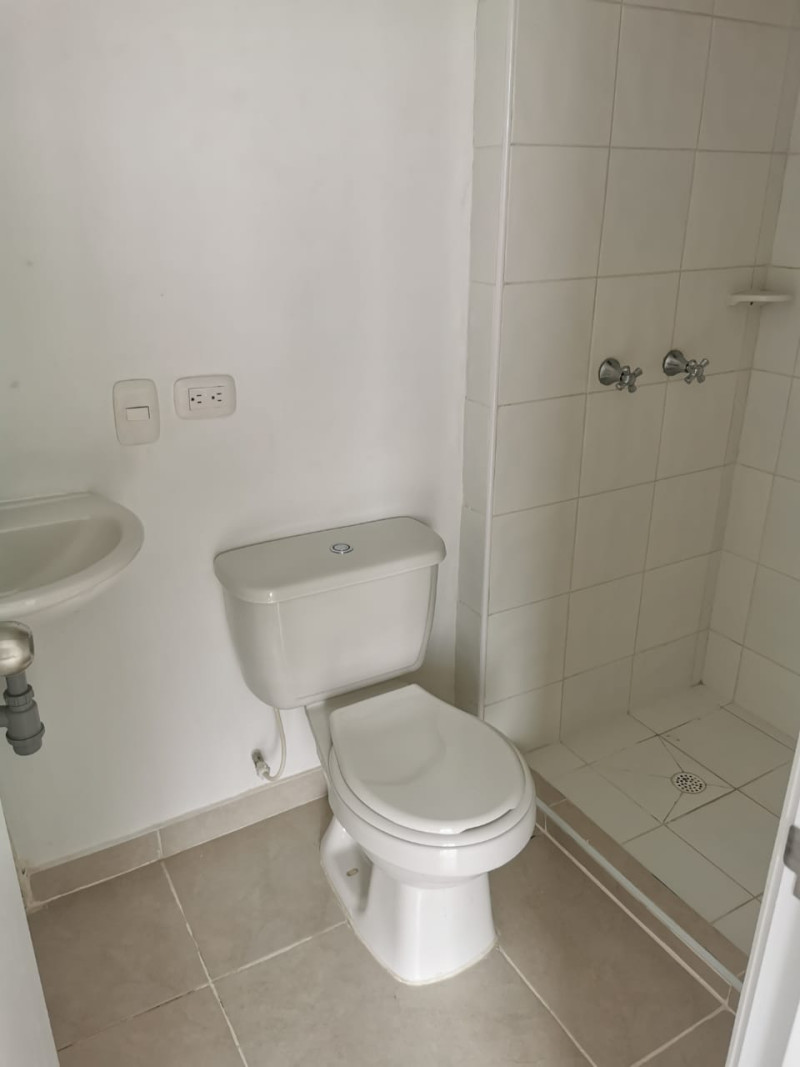 Apartamento En Arriendo - Ciudad Guabinas, Yumbo