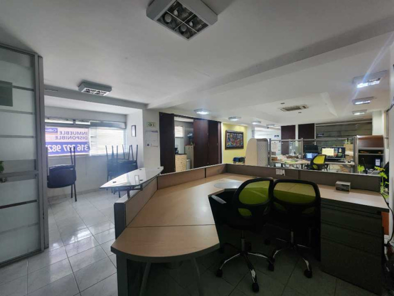 Bodega En Venta - Belalcázar, Cali