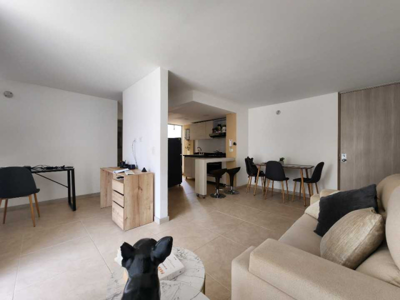 Apartamento En Venta - Los Cambulos, Cali