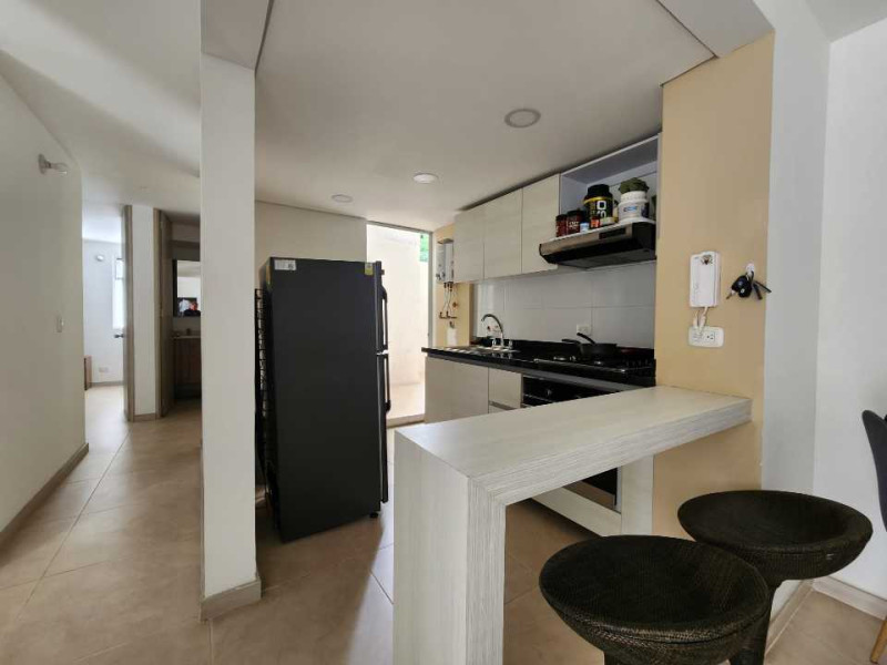 Apartamento En Venta - Los Cambulos, Cali