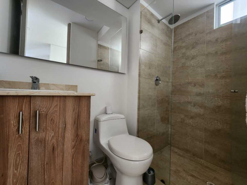 Apartamento En Venta - Los Cambulos, Cali