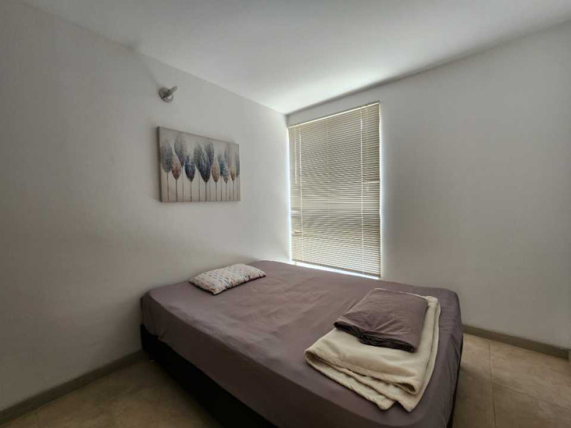 Apartamento En Venta - Los Cambulos, Cali