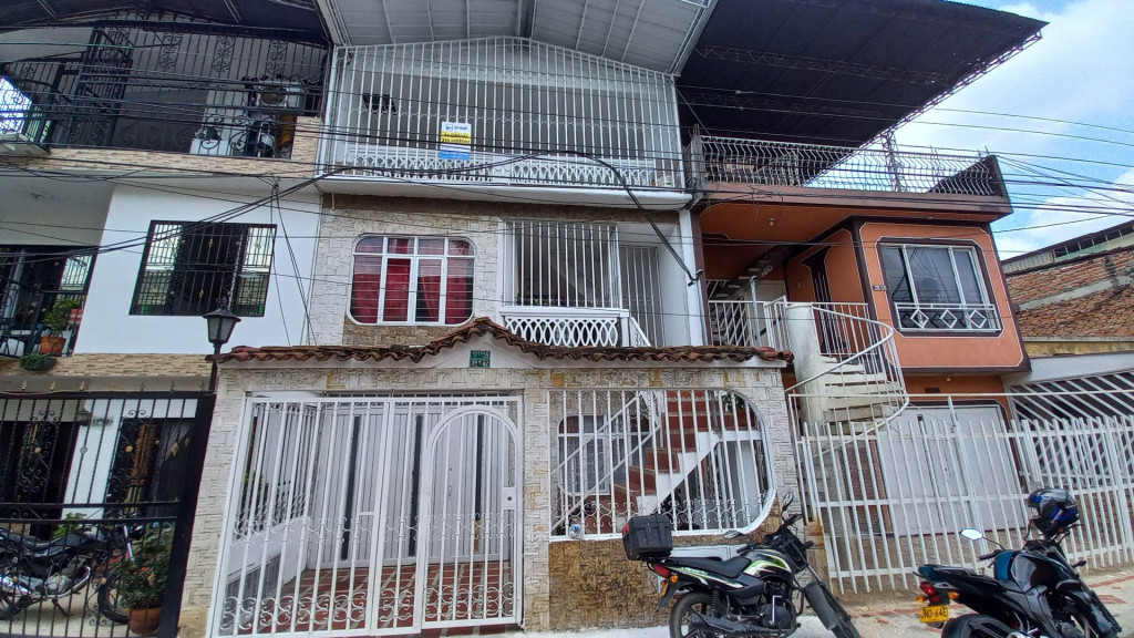 Casa En Arriendo - Santa Mónica Popular, Cali