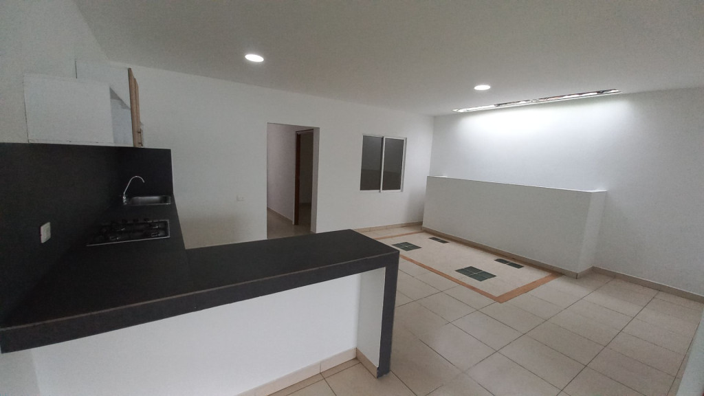 Casa En Arriendo - Santa Mónica Popular, Cali
