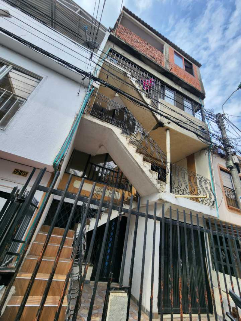 Casa En Venta - Ciudad Cordoba, Cali