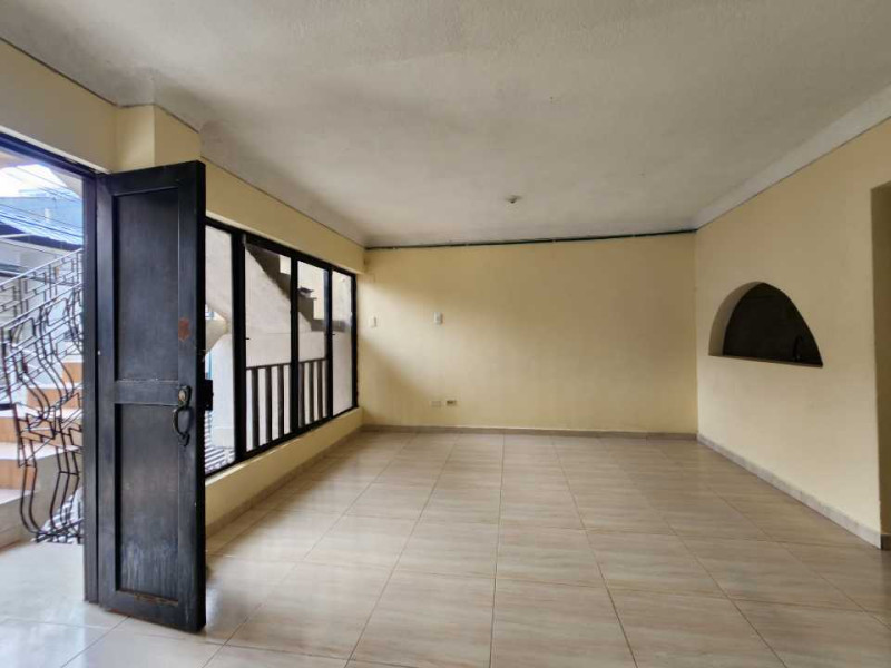 Casa En Venta - Ciudad Cordoba, Cali