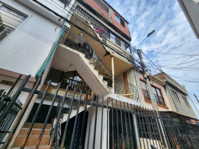 Casa En Venta - Ciudad Cordoba, Cali