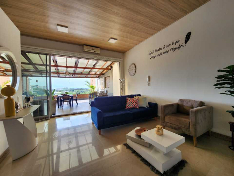 Apartamento En Venta - El Limonar, Cali