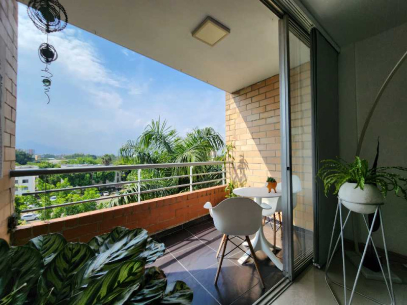 Apartamento En Venta - El Limonar, Cali