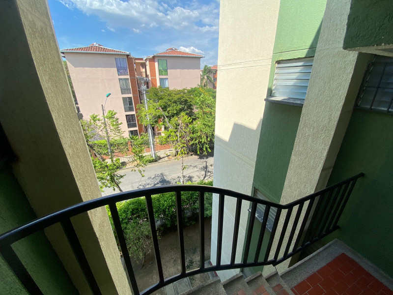 Apartamento En Venta - Primero De Mayo, Cali