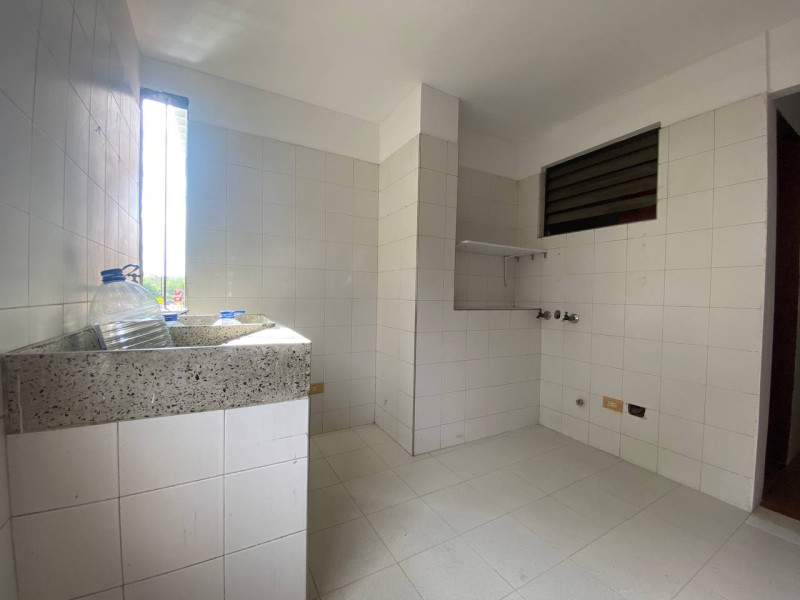 Apartamento En Venta - Ciudad Jardín, Cali