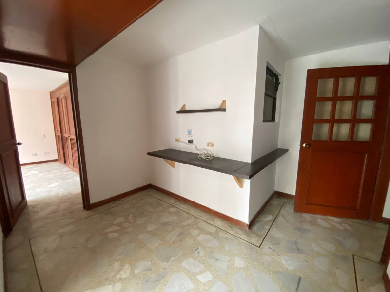 Apartamento En Venta - Ciudad Jardín, Cali
