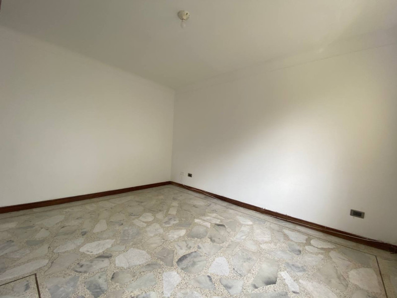 Apartamento En Venta - Ciudad Jardín, Cali