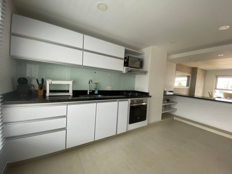 Apartamento En Venta - Ciudad Jardín, Cali