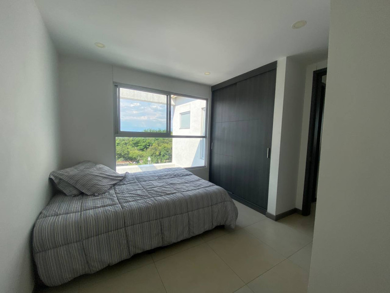 Apartamento En Venta - Ciudad Jardín, Cali