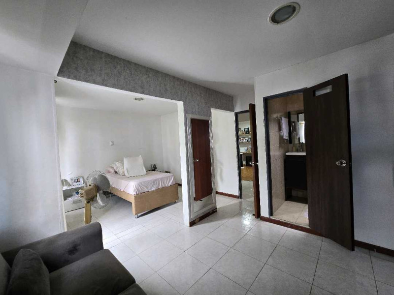 Casa En Venta - Ciudad 2000, Cali