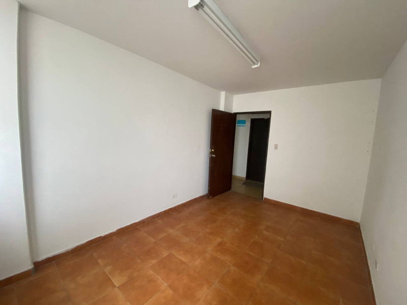 Consultorio En Venta - San Vicente, Cali