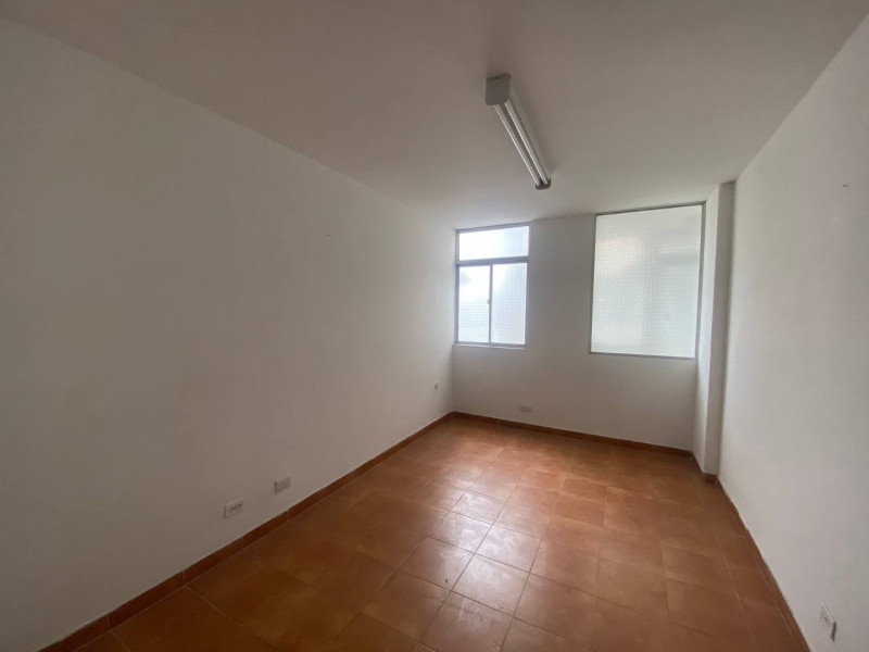 Consultorio En Venta - San Vicente, Cali