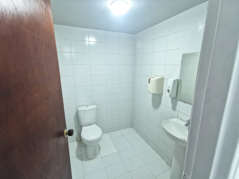 Local En Arriendo - Prados Del Norte, Cali