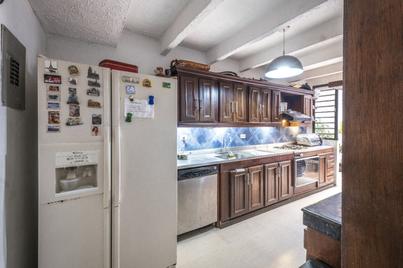 Casa En Venta - El Refugio, Cali