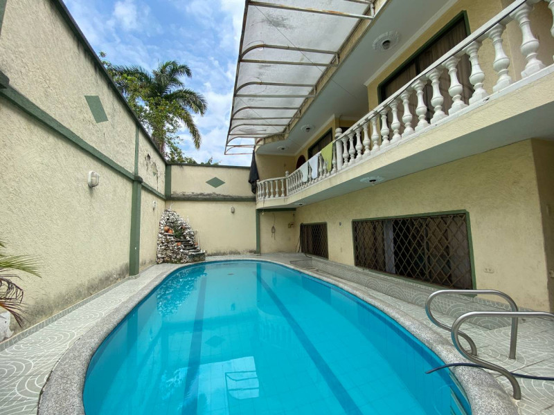 Casa En Venta - El Lido, Cali