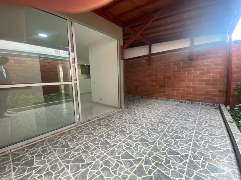 Casa En Arriendo - Ciudad Country, Cali